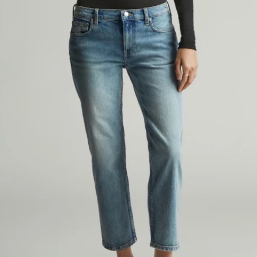 Everlane Low Rise Shortie Jean